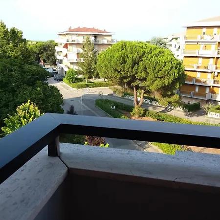 Soleemare Apartment *